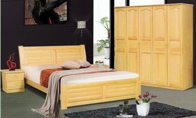 新進(jìn)萬套家具建材新品齊聚香江家居品牌工廠批發(fā)城，引領(lǐng)實(shí)木家具新風(fēng)尚